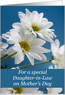 Daughter-in-Law on Mothers Day with White Daisies on Blue Sky card