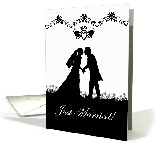 Just Married, Irish Couple in Silhouette with Claddagh card (868911)