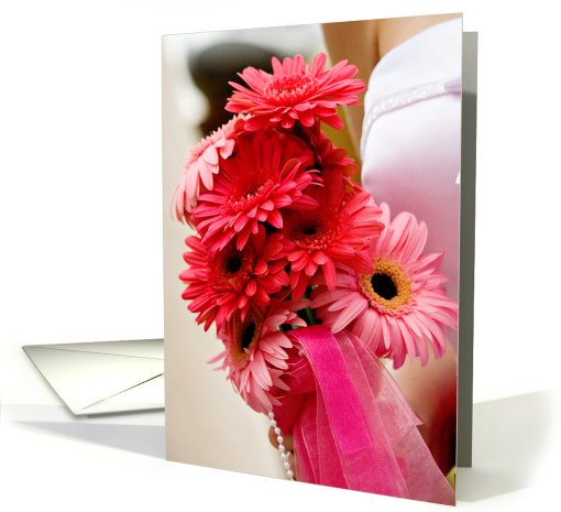 Pink Daisy Bouquet held by Bride card (417635)
